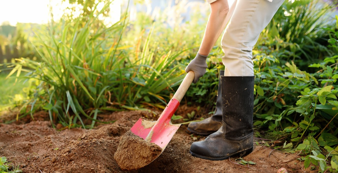 Jardinage &agrave; la b&ecirc;che