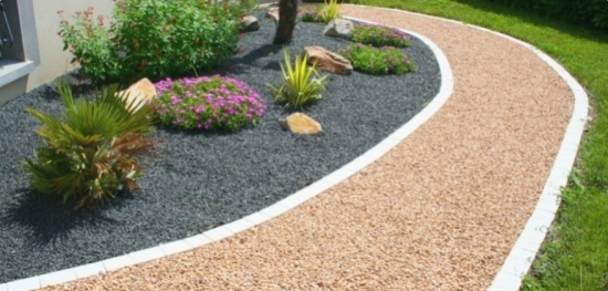 all&eacute;e pi&eacute;tonne