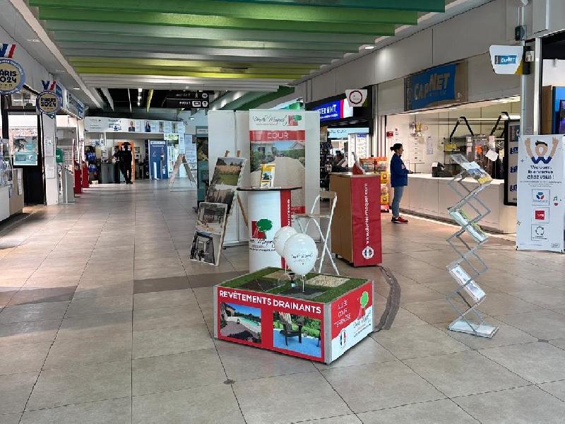 Exposition Galerie Marchande au centre Carrefour de Crèche sur Saône 2024