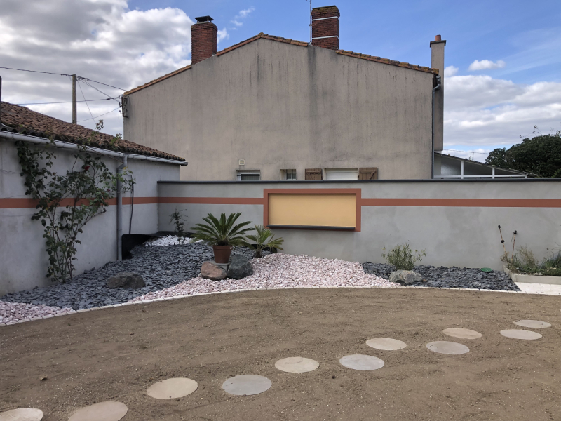 Prestations deaménagement, detaille et d'entretien