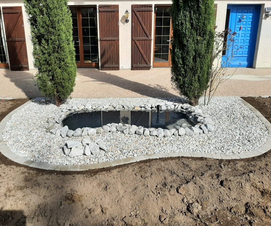 Tour de bassin avec galets