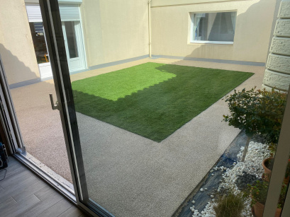 Gazon naturel en rouleau